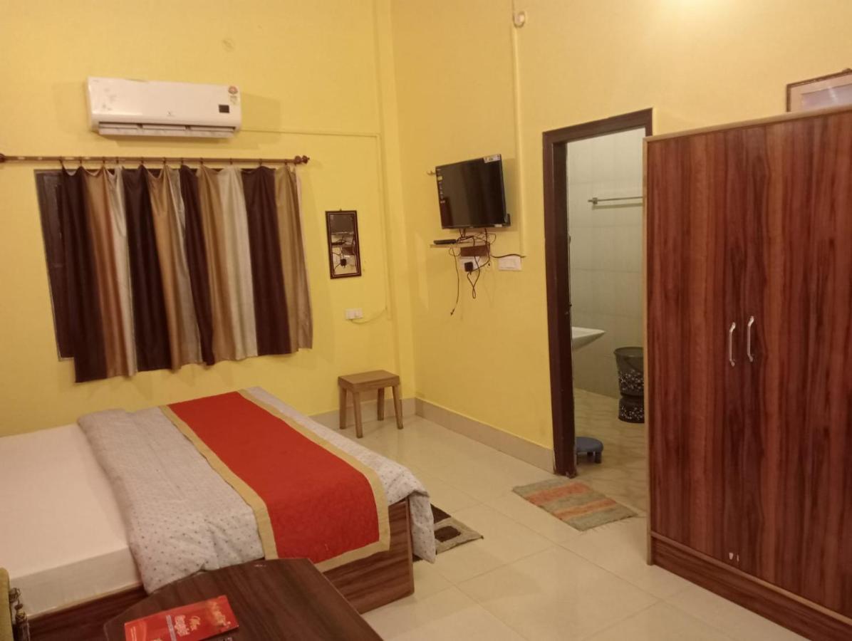 Gangotri Inn Варанаси Екстериор снимка